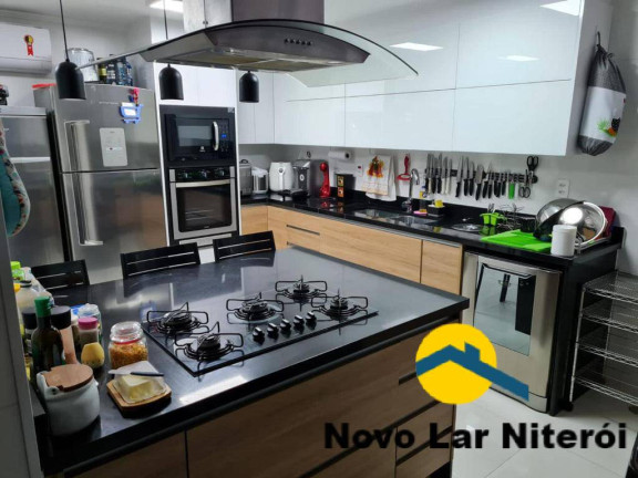 Apartamento com 3 Quartos à Venda, 140 m² em Icaraí - Niterói