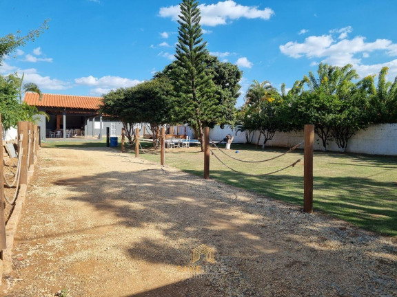 Imagem Imóvel com 2 Quartos à Venda, 190 m² em Recanto Campestre Internacional De Viracopos Gleba 3 - Indaiatuba Imagem Imóvel com 2 Quartos à Venda, 190 m² em Recanto Campestre Internacional De Viracopos Gleba 3 - Indaiatuba