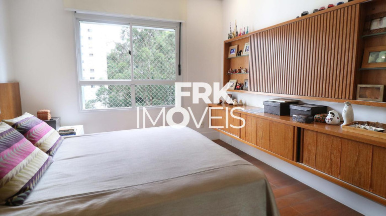 Imagem Apartamento com 3 Quartos à Venda, 168 m² em Vila Andrade - São Paulo Imagem Apartamento com 3 Quartos à Venda, 168 m² em Vila Andrade - São Paulo