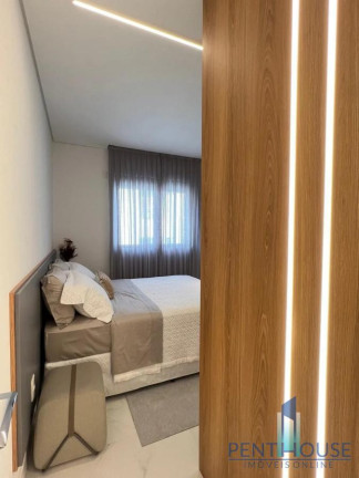 Imagem Apartamento com 4 Quartos à Venda, 168 m² em Pioneiros - Balneário Camboriú Imagem Apartamento com 4 Quartos à Venda, 168 m² em Pioneiros - Balneário Camboriú