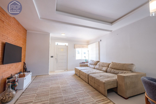 Imagem Casa com 3 Quartos à Venda, 122 m² em Cachoeira Do Bom Jesus - Florianópolis