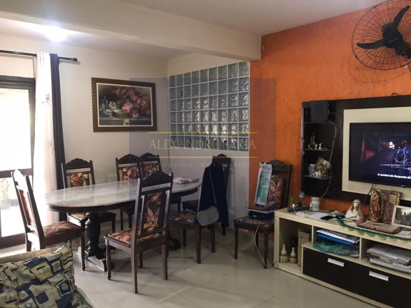 Imagem Casa com 3 Quartos à Venda, 145 m² em Morro Do Abrigo - São Sebastião Imagem Casa com 3 Quartos à Venda, 145 m² em Morro Do Abrigo - São Sebastião