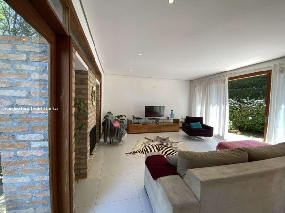 Imagem Casa à Venda, em Chácara Das Candeias - Carapicuíba Imagem Casa à Venda, em Chácara Das Candeias - Carapicuíba