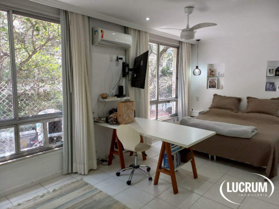 Imagem Apartamento com 3 Quartos à Venda, 250 m² em Copacabana - Rio De Janeiro Imagem Apartamento com 3 Quartos à Venda, 250 m² em Copacabana - Rio De Janeiro