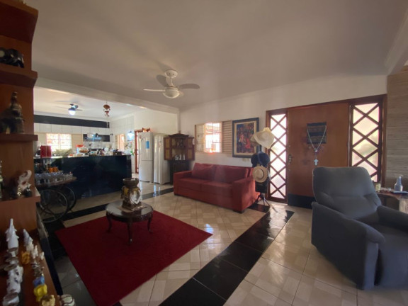 Imagem Chácara com 5 Quartos à Venda, 380 m² em Sítio De Recreio Paraíso Tropical - Goiânia Imagem Chácara com 5 Quartos à Venda, 380 m² em Sítio De Recreio Paraíso Tropical - Goiânia