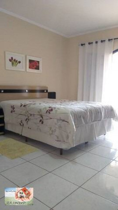 Imagem Casa com 3 Quartos à Venda, 165 m² em Vila Tibiriçá - Santo André Imagem Casa com 3 Quartos à Venda, 165 m² em Vila Tibiriçá - Santo André