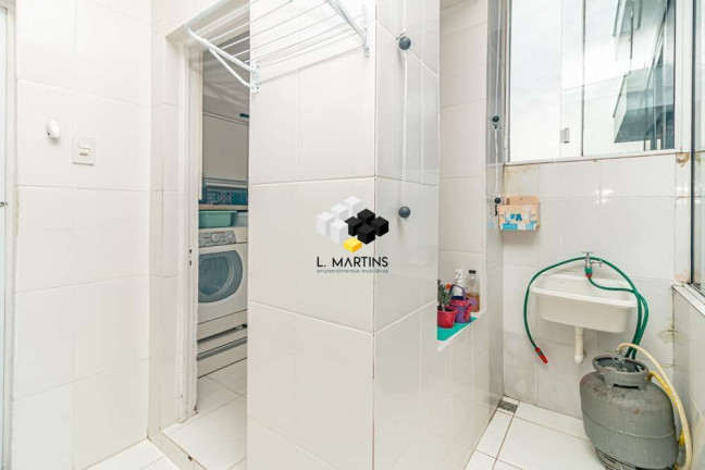 Imagem Apartamento com 3 Quartos à Venda, 106 m² em Petrópolis - Porto Alegre Imagem Apartamento com 3 Quartos à Venda, 106 m² em Petrópolis - Porto Alegre