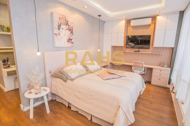 Imagem Cobertura com 4 Quartos à Venda, 500 m² em Atiradores - Joinville