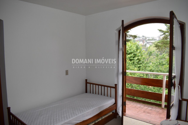Imagem Casa com 4 Quartos à Venda, 392 m² em Região Do Alto Da Vila Inglesa - Campos Do Jordão Imagem Casa com 4 Quartos à Venda, 392 m² em Região Do Alto Da Vila Inglesa - Campos Do Jordão