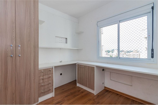 Imagem Apartamento com 3 Quartos à Venda, 90 m² em Azenha - Porto Alegre Imagem Apartamento com 3 Quartos à Venda, 90 m² em Azenha - Porto Alegre