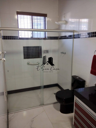Imagem Casa com 3 Quartos à Venda, 247 m² em Cabral - Contagem Imagem Casa com 3 Quartos à Venda, 247 m² em Cabral - Contagem