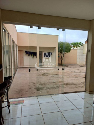 Imagem Casa com 3 Quartos à Venda, Imagem Casa com 3 Quartos à Venda,