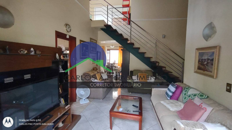 Imagem Casa com 3 Quartos à Venda, 228 m² em Jardim Santa Maria - Jacareí