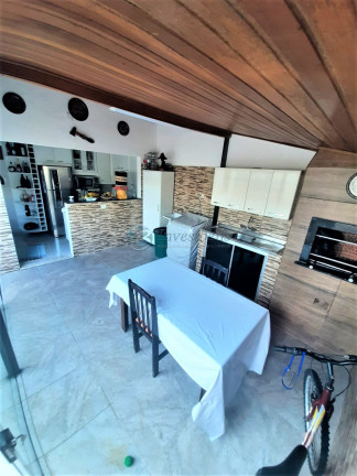 Imagem Casa de Condomínio com 3 Quartos à Venda, 115 m² em Cajuru - Curitiba