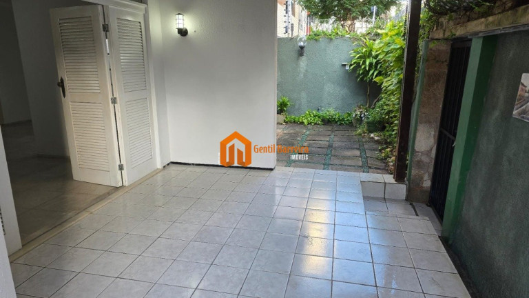 Imagem Casa com 5 Quartos à Venda, em Aldeota - Fortaleza Imagem Casa com 5 Quartos à Venda, em Aldeota - Fortaleza