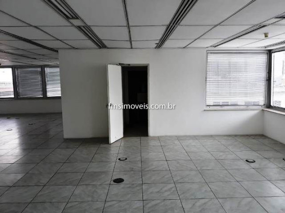 Imagem Sala Comercial para Alugar, 133 m² em Itaim Bibi - São Paulo Imagem Sala Comercial para Alugar, 133 m² em Itaim Bibi - São Paulo