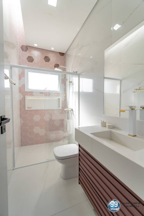 Imagem Casa com 3 Quartos à Venda, 873 m² em Ninho Verde Ii - Pardinho Imagem Casa com 3 Quartos à Venda, 873 m² em Ninho Verde Ii - Pardinho