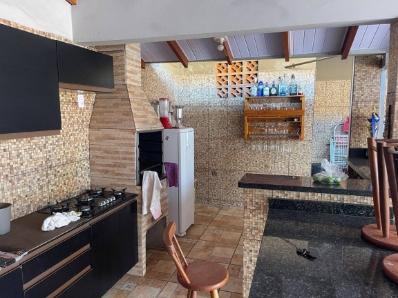 Imagem Casa com 3 Quartos à Venda, 300 m² em Morada Da Serra - Cuiabá Imagem Casa com 3 Quartos à Venda, 300 m² em Morada Da Serra - Cuiabá