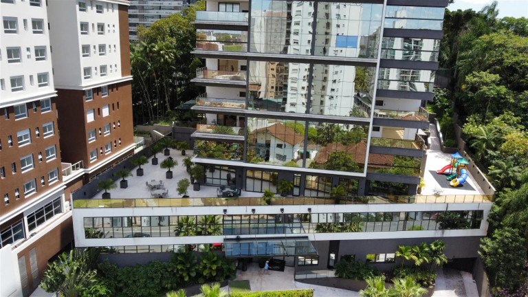 Imagem Apartamento com 4 Quartos à Venda, 278 m² em America - Joinville