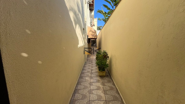 Imagem Sobrado com 5 Quartos à Venda, 208 m² em Barra Da Lagoa - Ubatuba Imagem Sobrado com 5 Quartos à Venda, 208 m² em Barra Da Lagoa - Ubatuba