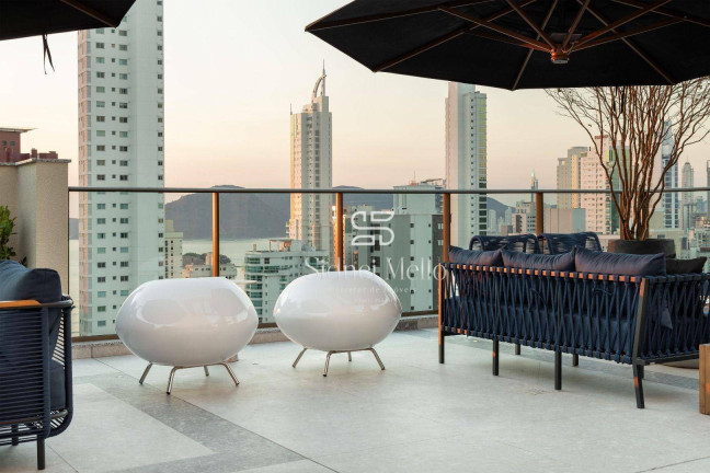 Imagem Apartamento com 4 Quartos à Venda, 138 m² em 2 Quadra Centro - Balneário Camboriú