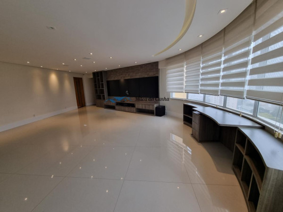 Imagem Apartamento com 4 Quartos à Venda, 232 m² em Vila Assunção - Santo André