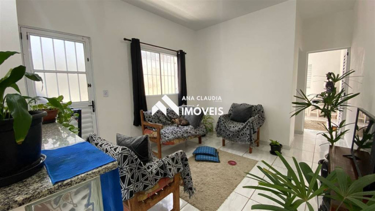 Imagem Casa com 2 Quartos à Venda, 63 m² em Agenor De Campos - Mongaguá Imagem Casa com 2 Quartos à Venda, 63 m² em Agenor De Campos - Mongaguá
