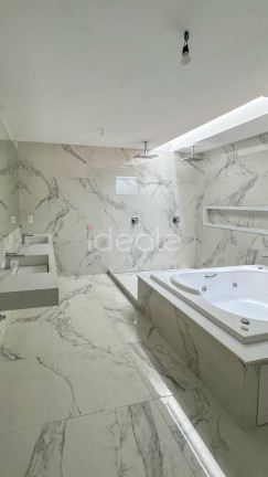Imagem Casa com 5 Quartos à Venda, 453 m² em Barra Da Tijuca - Rio De Janeiro