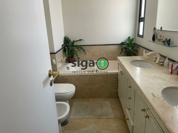 Imagem Apartamento com 4 Quartos à Venda, 201 m² em Moema - São Paulo Imagem Apartamento com 4 Quartos à Venda, 201 m² em Moema - São Paulo