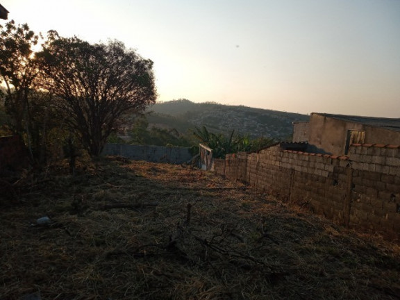 Imagem Imóvel à Venda, 400 m² em Vila Ipê (botujuru) - Campo Limpo Paulista Imagem Imóvel à Venda, 400 m² em Vila Ipê (botujuru) - Campo Limpo Paulista