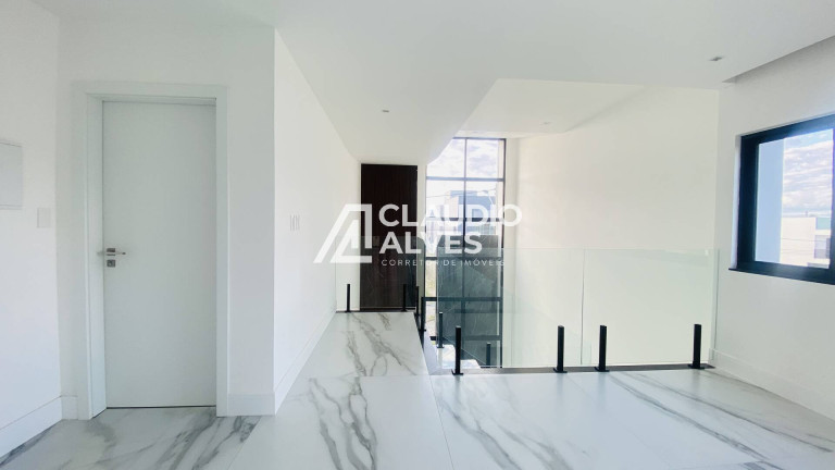 Imagem Casa de Condomínio com 4 Quartos à Venda, 278 m² em Papagaio - Feira De Santana Imagem Casa de Condomínio com 4 Quartos à Venda, 278 m² em Papagaio - Feira De Santana