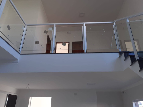 Imagem Casa com 4 Quartos à Venda, 212 m² em Jacareí Imagem Casa com 4 Quartos à Venda, 212 m² em Jacareí