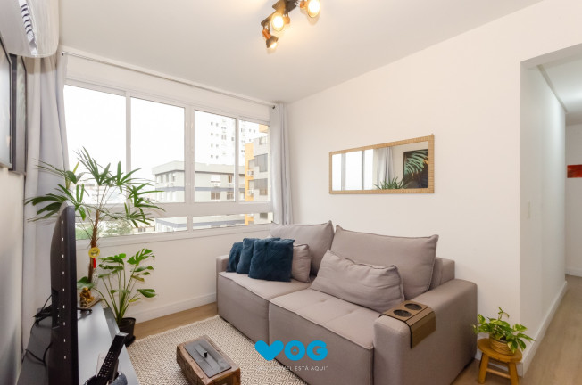 Imagem Imóvel com 3 Quartos à Venda, 65 m² em Petrópolis - Porto Alegre