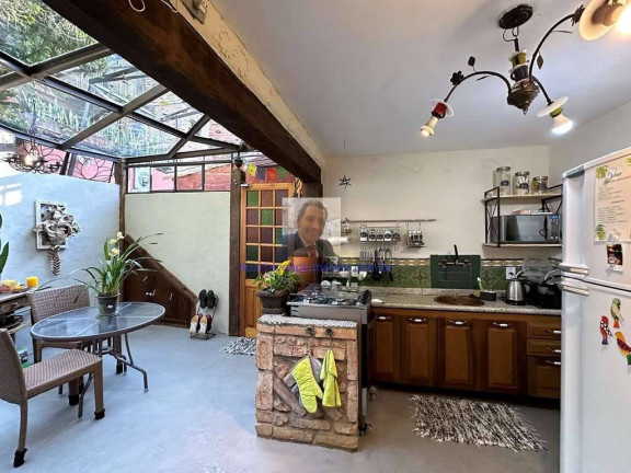 Imagem Casa com 5 Quartos à Venda, 334 m² em Chácara Eliana - Cotia Imagem Casa com 5 Quartos à Venda, 334 m² em Chácara Eliana - Cotia