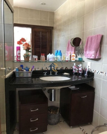 Imagem Casa com 4 Quartos à Venda, 735 m² em Piratininga - Niterói Imagem Casa com 4 Quartos à Venda, 735 m² em Piratininga - Niterói