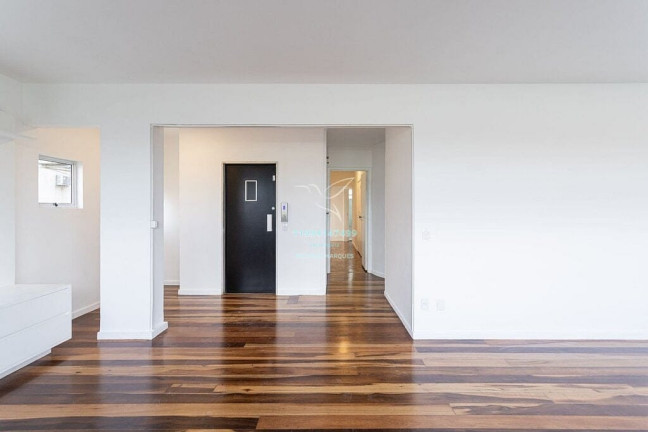 Imagem Apartamento com 3 Quartos à Venda, 126 m² em Jardim Europa - São Paulo