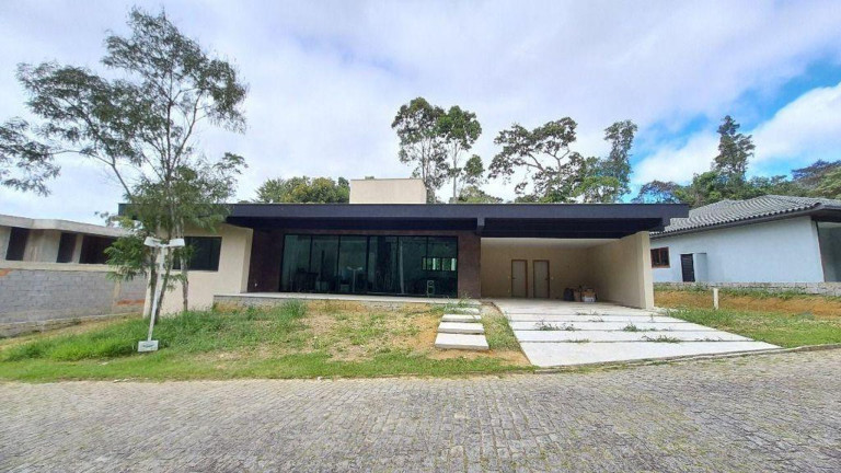 Imagem Casa com 4 Quartos à Venda, 851 m² em Quebra Frascos - Teresópolis