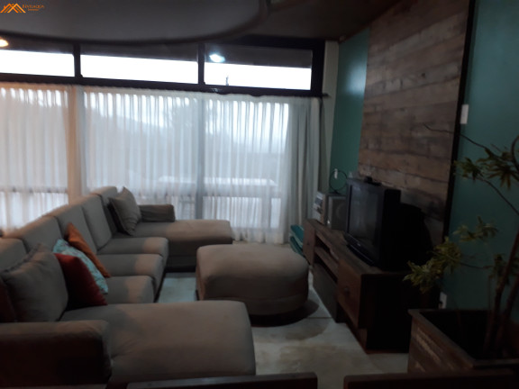 Imagem Casa com 7 Quartos à Venda,  em Silveira - Garopaba