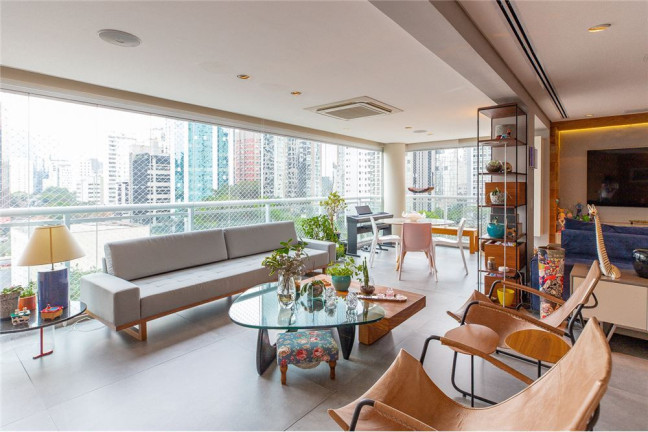 Imagem Apartamento com 3 Quartos à Venda, 201 m² em Itaim Bibi - São Paulo