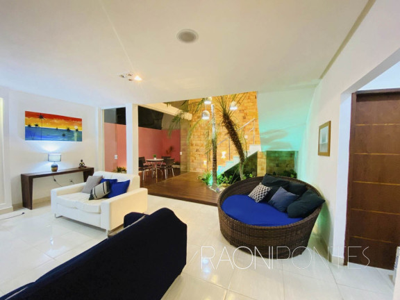 Imagem Casa com 5 Quartos à Venda, 290 m² em Barra Do Jacuipe - Camaçari Imagem Casa com 5 Quartos à Venda, 290 m² em Barra Do Jacuipe - Camaçari