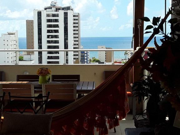 Imagem Imóvel com 3 Quartos à Venda, 136 m² em Pituba - Salvador Imagem Imóvel com 3 Quartos à Venda, 136 m² em Pituba - Salvador