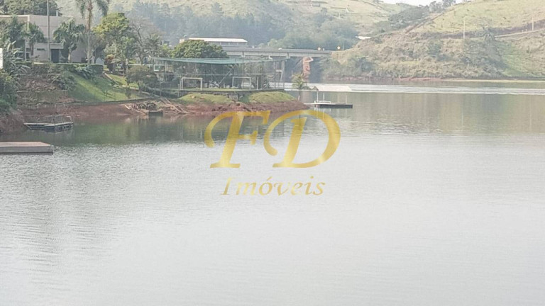 Imagem Chácara com 3 Quartos à Venda, 1.000 m² em Igaratá Imagem Chácara com 3 Quartos à Venda, 1.000 m² em Igaratá
