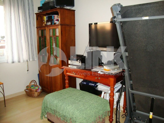 Imagem Apartamento com 3 Quartos à Venda, 102 m² em Auxiliadora - Porto Alegre Imagem Apartamento com 3 Quartos à Venda, 102 m² em Auxiliadora - Porto Alegre