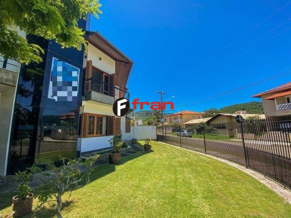 Imagem Casa com 3 Quartos à Venda, 450 m² em Córrego Grande - Florianópolis