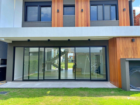 Imagem Casa de Condomínio com 4 Quartos à Venda, 210 m² em Xangri-la - Xangri-lá Imagem Casa de Condomínio com 4 Quartos à Venda, 210 m² em Xangri-la - Xangri-lá