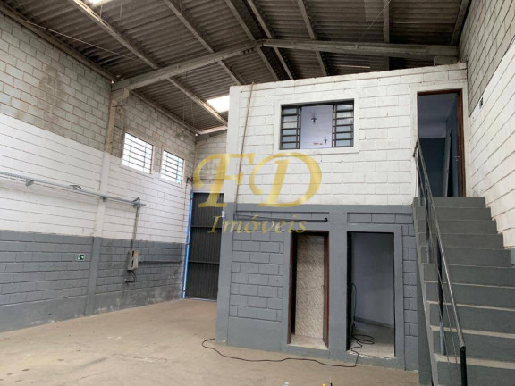 Imagem Galpão para Alugar, 500 m² em Terra Preta - Mairiporã Imagem Galpão para Alugar, 500 m² em Terra Preta - Mairiporã
