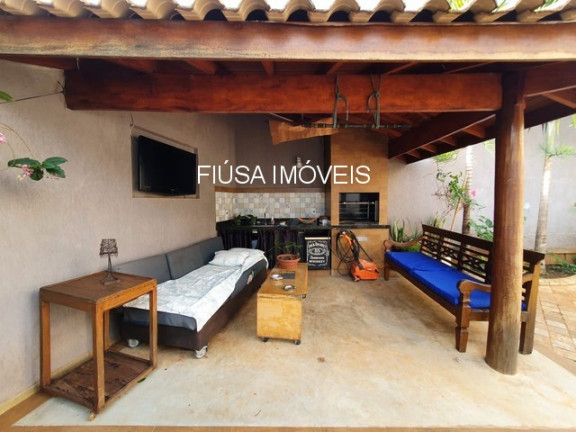 Imagem Casa com 5 Quartos à Venda, 220 m² em Ribeirânia - Ribeirão Preto Imagem Casa com 5 Quartos à Venda, 220 m² em Ribeirânia - Ribeirão Preto