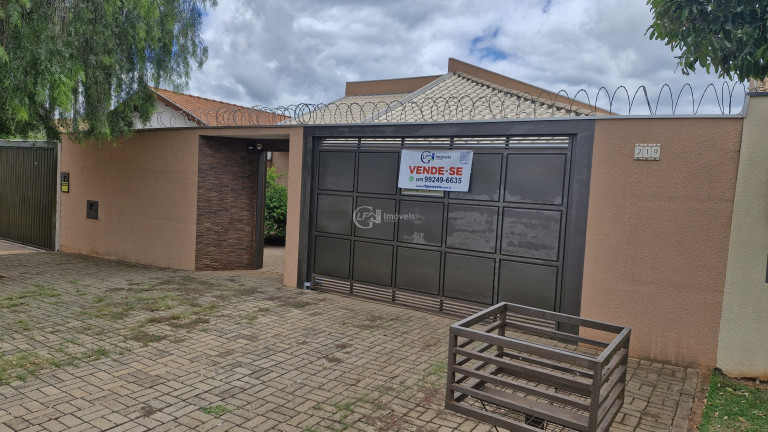 Imagem Casa com 3 Quartos à Venda, 182 m² em Vila Santa Luzia - Campo Grande Imagem Casa com 3 Quartos à Venda, 182 m² em Vila Santa Luzia - Campo Grande
