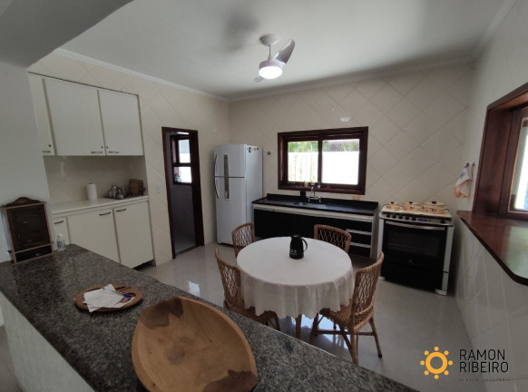Imagem Imóvel com 5 Quartos à Venda, em Riviera - Bertioga Imagem Imóvel com 5 Quartos à Venda, em Riviera - Bertioga