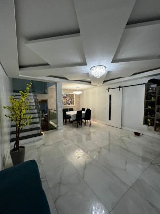 Imagem Casa com 3 Quartos à Venda,  em Vila Arriete - São Paulo